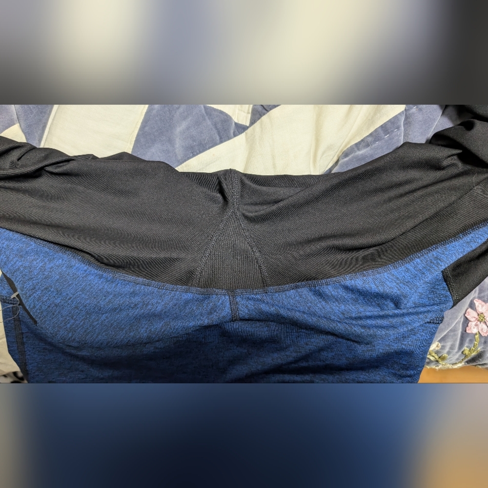 Xersion Blue and Black Fitted Leggings XL - Picture 5 of 5